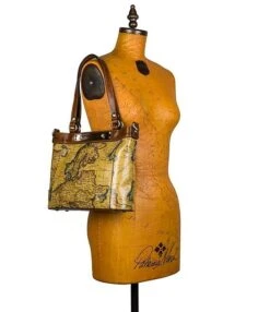 Patricia Nash Arden Leather European Map Print Tote Bag -Kurt Geiger Shop 00000000 zi 09c2e401 23f3 48fb 8cf4 0621938bf0d0 04 ai