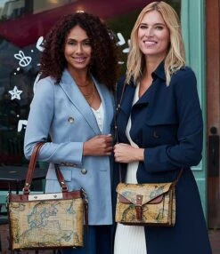 Patricia Nash Arden Leather European Map Print Tote Bag -Kurt Geiger Shop 00000000 zi 09c2e401 23f3 48fb 8cf4 0621938bf0d0 05 ai