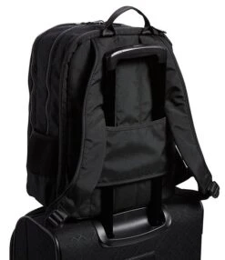 Vera Bradley Reactive Grand Backpack -Kurt Geiger Shop 00000000 zi 1f765a8b e680 4383 bfb7 8ef16d2e2c40 04 ai