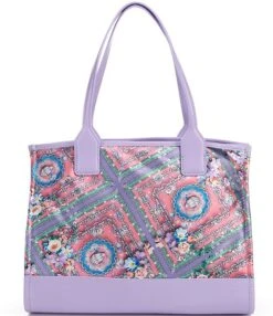 Kurt Geiger London Quilted Scarf Print Small Shopper Tote 6 Kurt Geiger London Quilted Scarf Print Small Shopper Tote -Kurt Geiger Shop 00000000 zi 24e1b35d e697 417f bfeb ac53e88bc8c5 01 ai