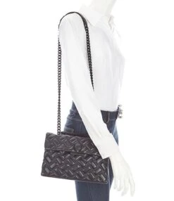 Kurt Geiger London Drench Large Quilted Shoulder Bag -Kurt Geiger Shop 00000000 zi 3751f710 1bb2 4518 9a3f 491bf9670533 03 ai