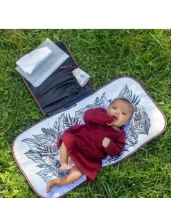 DockATot Luxe Diaper Changer Camo Print Canvas Clutch -Kurt Geiger Shop 00000000 zi 51ba4494 5db7 47a1 994d 884a31e2d84c 03 ai