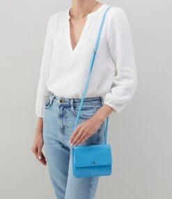 HOBO Vintage Hide Collection Jill Wallet Crossbody Bag -Kurt Geiger Shop 00000000 zi 5290973b 7e29 4313 b630 bb5184731a9a 04 ai