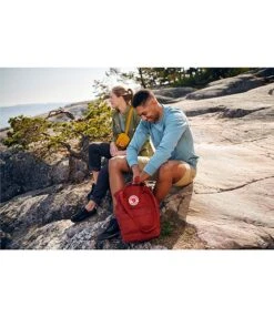 Fjallraven Patch Logo Kanken Convertible Totepack Backpack -Kurt Geiger Shop 00000000 zi 67fb7c88 a900 4e2b ada5 e528bab2d8a5 04 ai