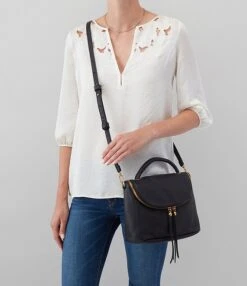 HOBO Velvet Hide Collection Fern Leather Satchel Bag -Kurt Geiger Shop 00000000 zi 724736b3 9740 43d5 93cb 01b786cff394 04 ai