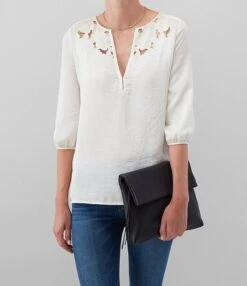 HOBO Velvet Hide Collection Draft Leather Crossbody Bag -Kurt Geiger Shop 00000000 zi 86507e5e 46e0 4ceb 9abc 4fe6145118b1 03 ai