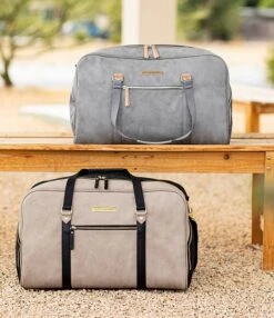 Petunia Pickle Bottom Inter-Mix Live-For-The-Weekender Travel Bag -Kurt Geiger Shop 00000000 zi 87da5c7a 3584 4218 9ea0 b6005c07dae4 04 ai