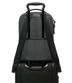 Tumi Harrison Bradner Backpack -Kurt Geiger Shop 00000000 zi 923bffa9 7eda 42b9 9809 9666c1058e19 04 ai
