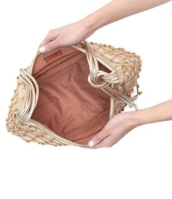 HOBO Kira Mystic Gold Shoulder Bag -Kurt Geiger Shop 00000000 zi 98aa3ae7 c8d6 4bdf 99b5 07be143e95e4 02 ai