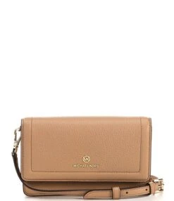 Michael Kors Jet Set Charm Small Phone Crossbody Bag -Kurt Geiger Shop 00000000 zi 9ea6edda a8b6 4f5e b543 ad4fe16867ac