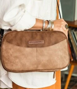 Petunia Pickle Bottom Toasted Baguette Companion Crossbody Diaper Bag -Kurt Geiger Shop 00000000 zi a5c342ff 5e3c 431d bde3 d2d112006b65 03 ai