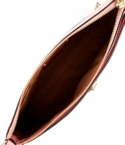 COACH Polly Pebble Leather Top Zip Gold Hardware Crossbody Bag 11 COACH Polly Pebble Leather Top Zip Gold Hardware Crossbody Bag -Kurt Geiger Shop 00000000 zi d1db82cf 96d0 4441 b25c 8bd382d00beb 02 ai