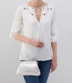 HOBO Specialty Hide Collection Lana Leather Crossbody Bag -Kurt Geiger Shop 00000000 zi d3f258bf f0bd 4630 b458 aac2a75ee6ee 03 ai