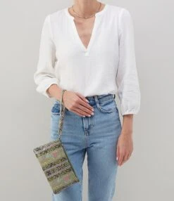 HOBO Darcy Leather Crossbody Bag -Kurt Geiger Shop 00000000 zi f42b569c 1d5c 4d18 94eb 24be59d5ebaf 04 ai